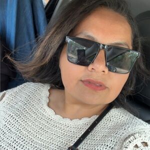 Meet your Posher, Brenda